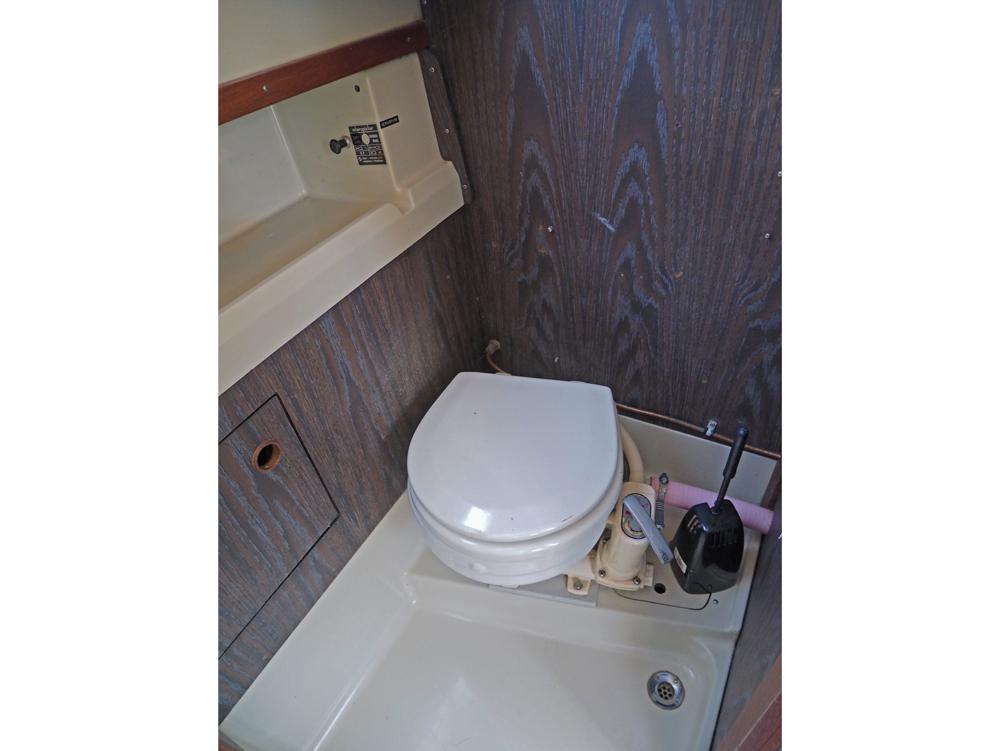 Wheelhouse, Accommodation